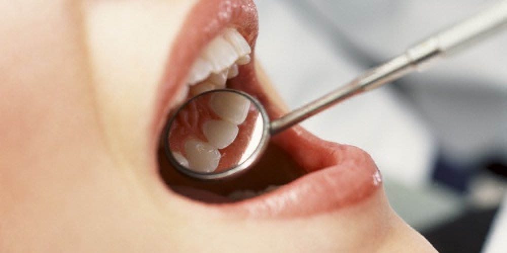 Влияние беременности на зубы