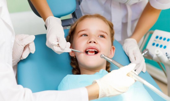 Как подготовить ребенка к посещению стоматолога