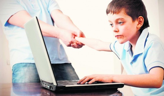 Как отбить интерес ребенка к компьютеру?2